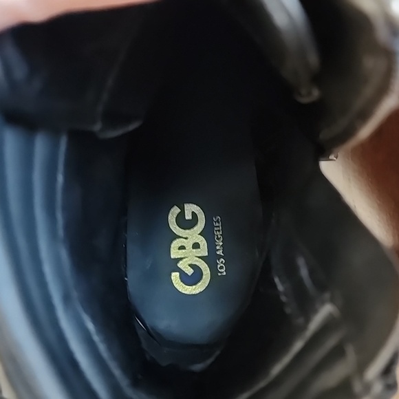 NWT GUESS Boots with lace up platform heel Black sz 8.5 - Picture 5 of 14